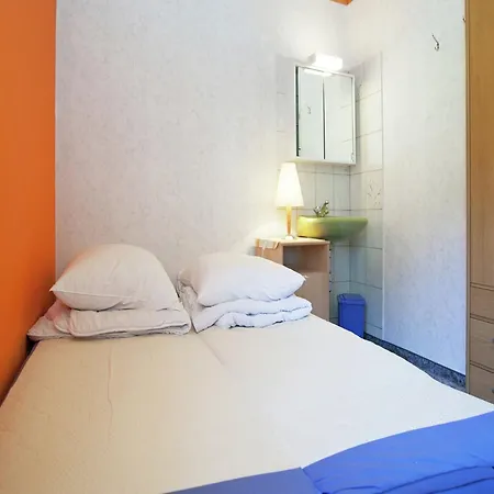 Σπίτι διακοπών Near Area With Balcony, Cleaning Included *