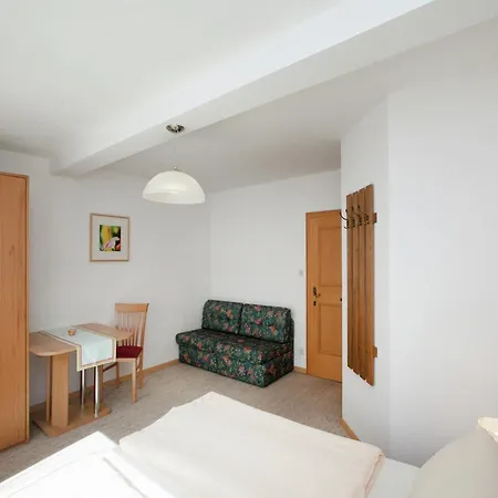 In Fusch Near Lift And Lake, Cleaning Included 度假居 Fusch an der Grossglocknerstrasse